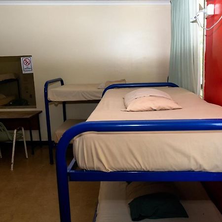 Palm Court Backpackers Hostel Katherine Luaran gambar