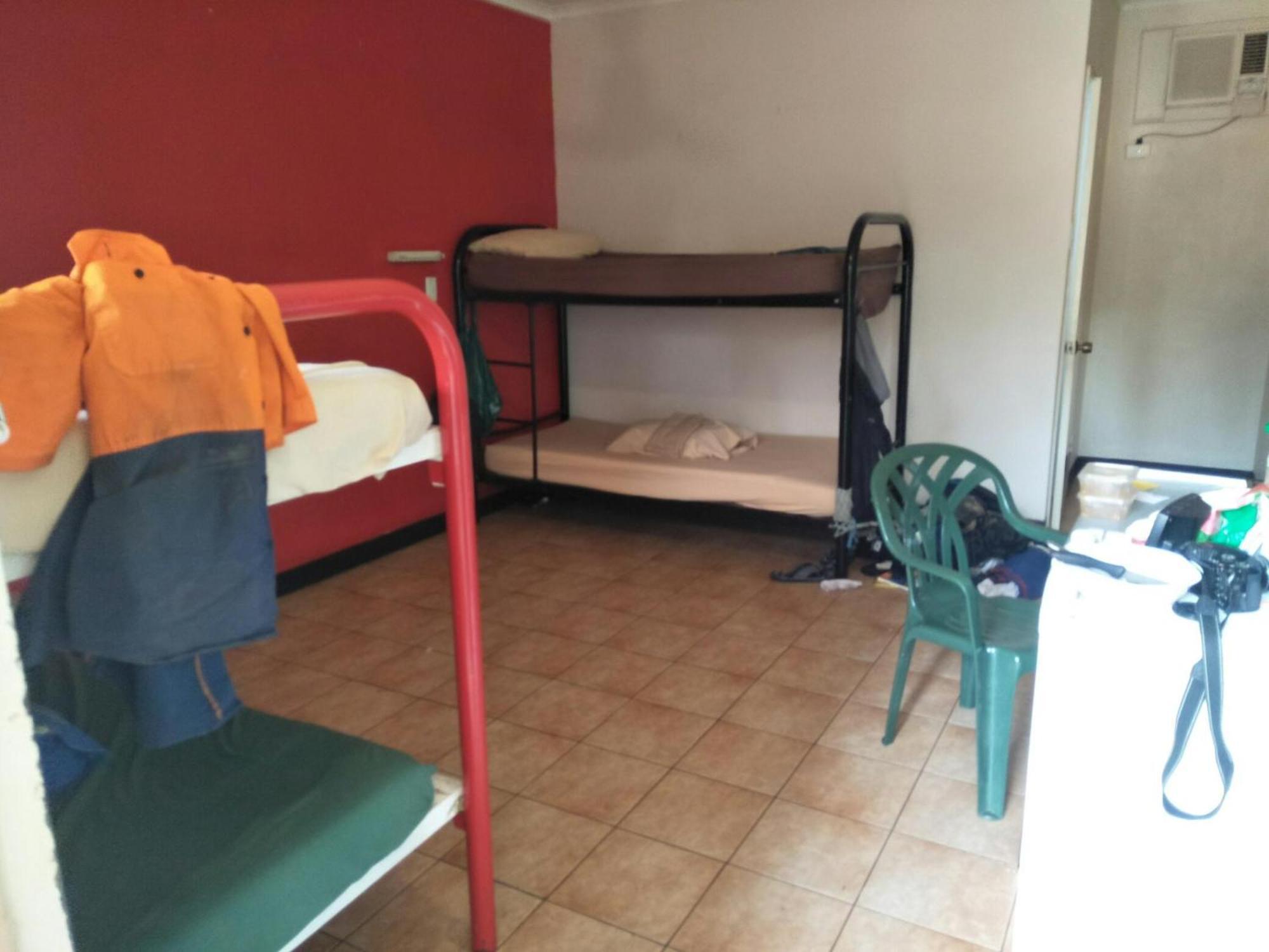 Palm Court Backpackers Hostel Katherine Luaran gambar