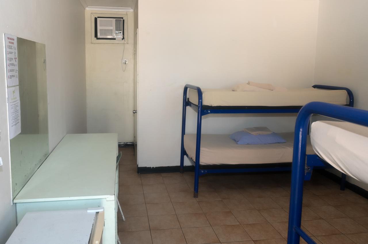 Palm Court Backpackers Hostel Katherine Luaran gambar
